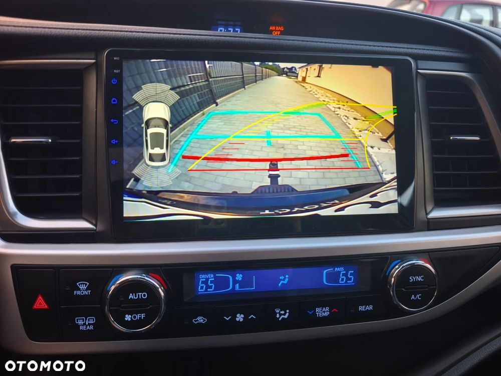 Toyota Highlander - 17