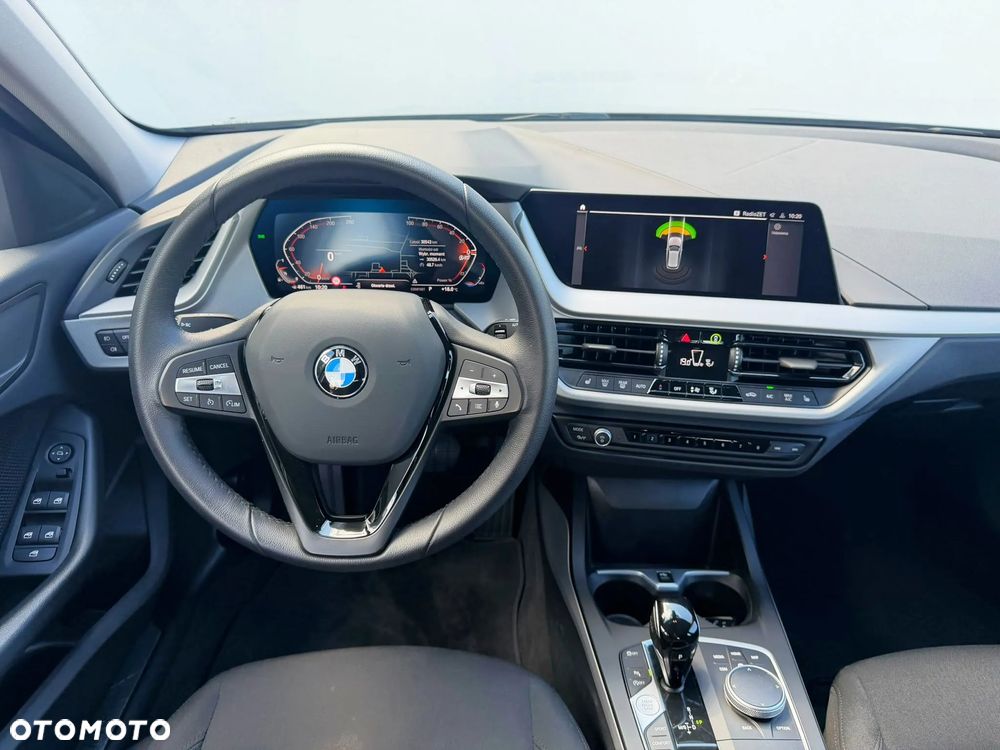 BMW Seria 1 118i - 7