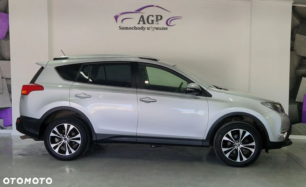Toyota RAV4 - 4