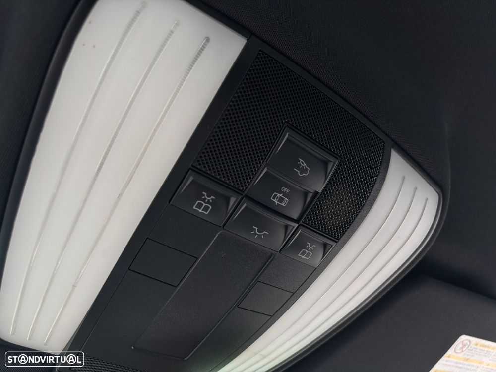 Mercedes-Benz E 250 CDI Avantgarde BE Auto. - 31