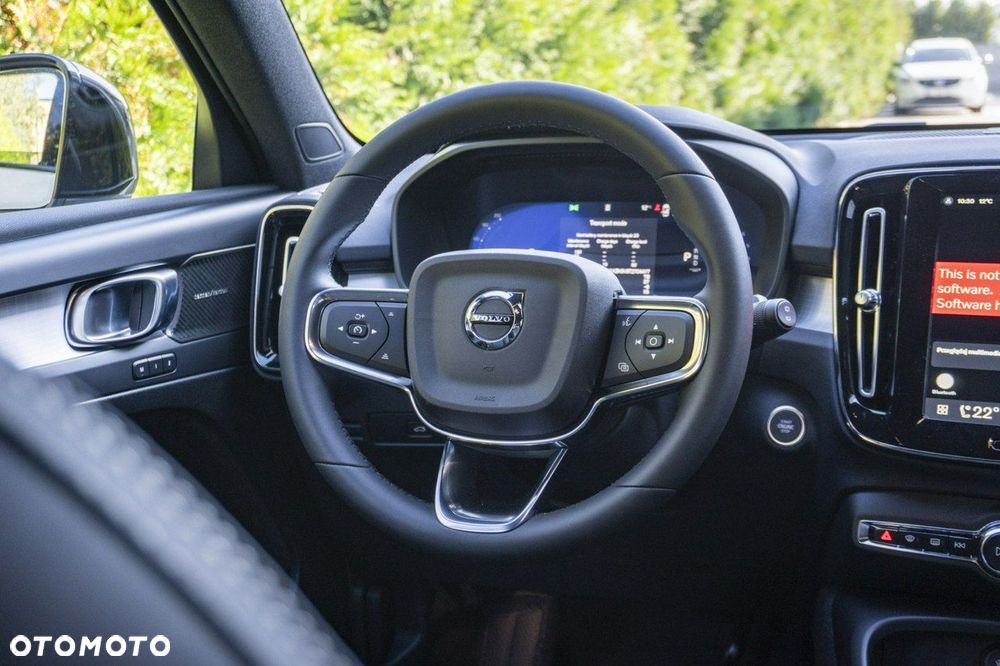 Volvo XC 40 - 23