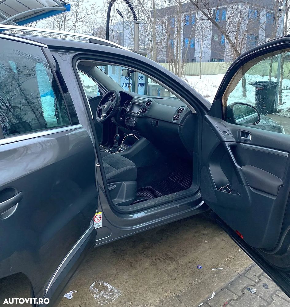 Volkswagen Tiguan 2.0 TDI 4Motion Track & Style - 1