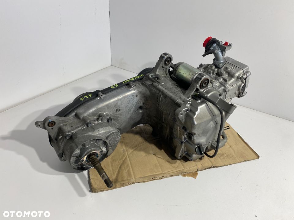 Silnik Suzuki Burgman 125 K7 07-13r. - 5