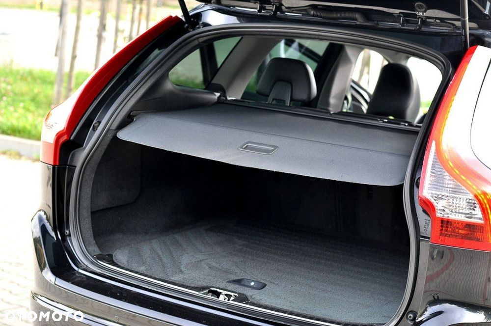 Volvo XC 60 D4 Drive-E Summum - 19
