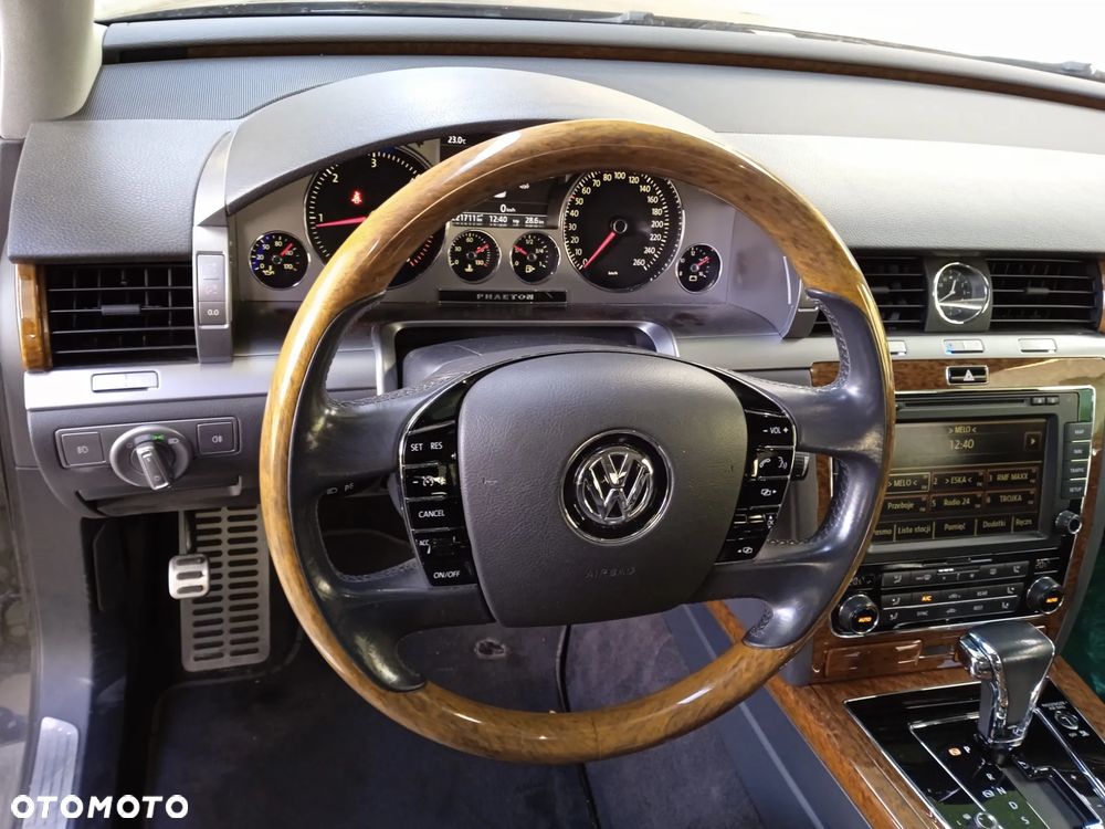 Volkswagen Phaeton 3.0 V6 TDI DPF 4MOTION Automatik (5 Sitzer) - 10