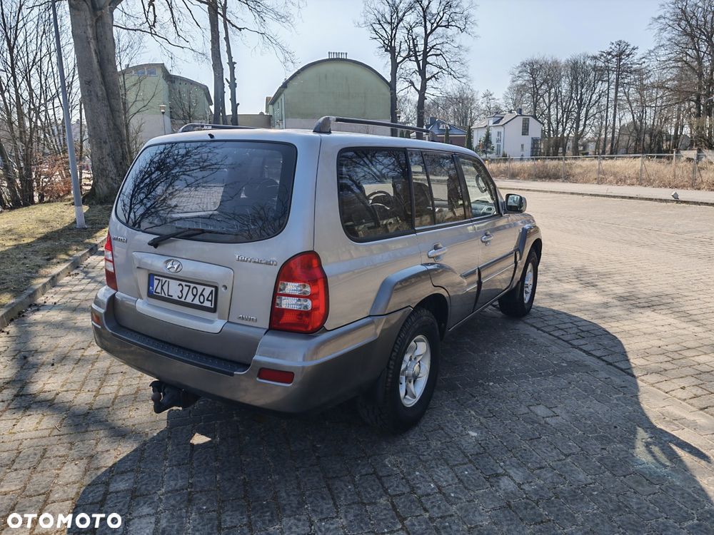 Hyundai Terracan - 4