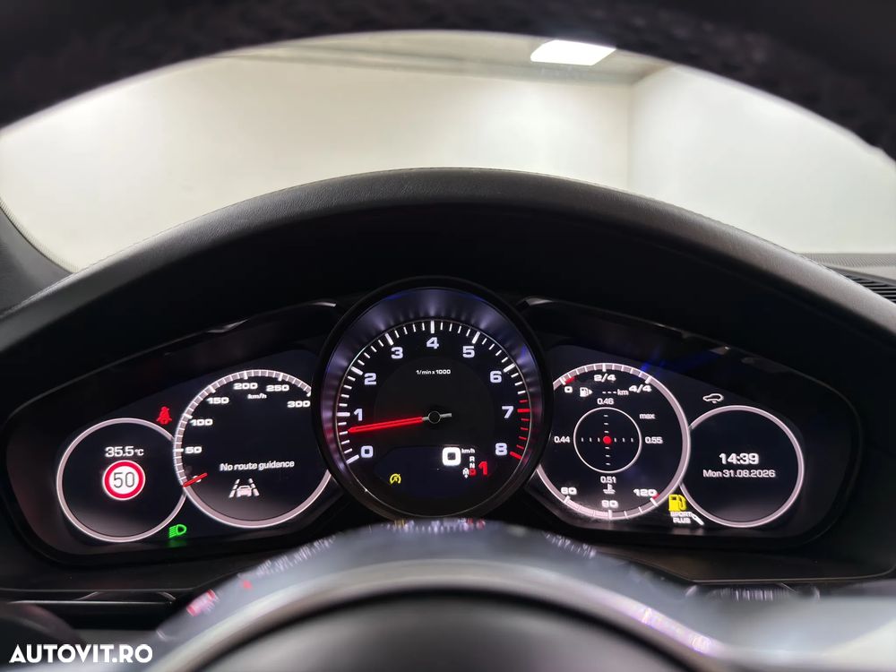 Porsche Cayenne S Tiptronic S Platinum Edition - 27