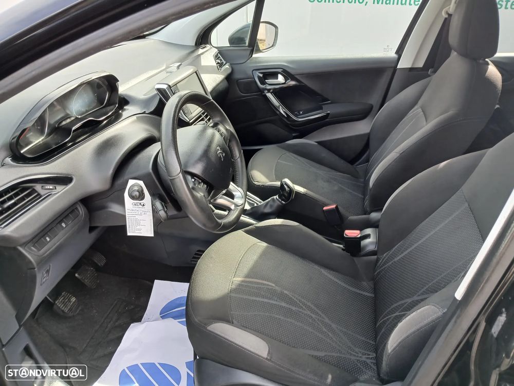 Peugeot 208 1.2 VTi Active - 16