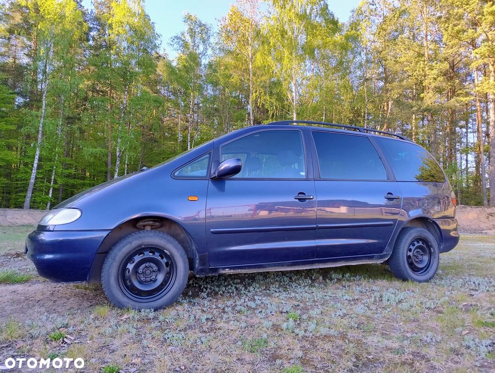 Volkswagen Sharan - 2