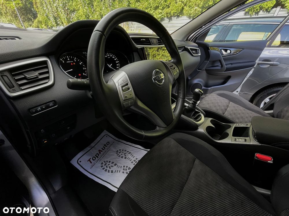 Nissan Qashqai 1.6 DIG-T Visia - 19