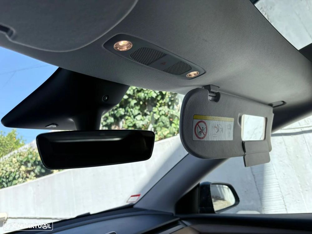 Tesla Model Y Long Range Tração Integral - 52