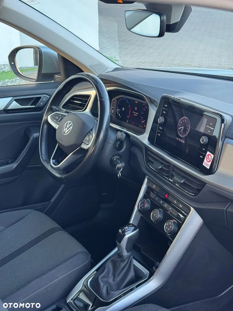 Volkswagen T-Roc - 20