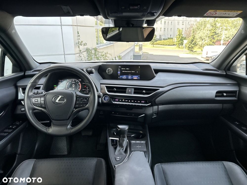 Lexus UX 250h GPF F Impression 2WD - 11