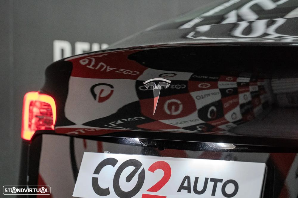 Tesla Model 3 Long Range Tração Traseira - 9