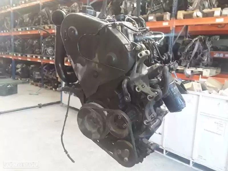 MOTOR COMPLETO AUDI A4 AVANT -AHU - 4