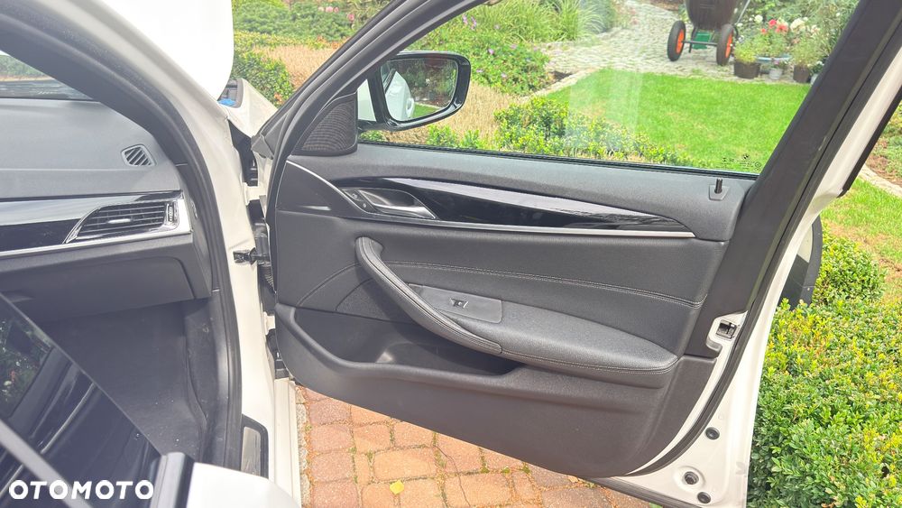 BMW Seria 5 - 21