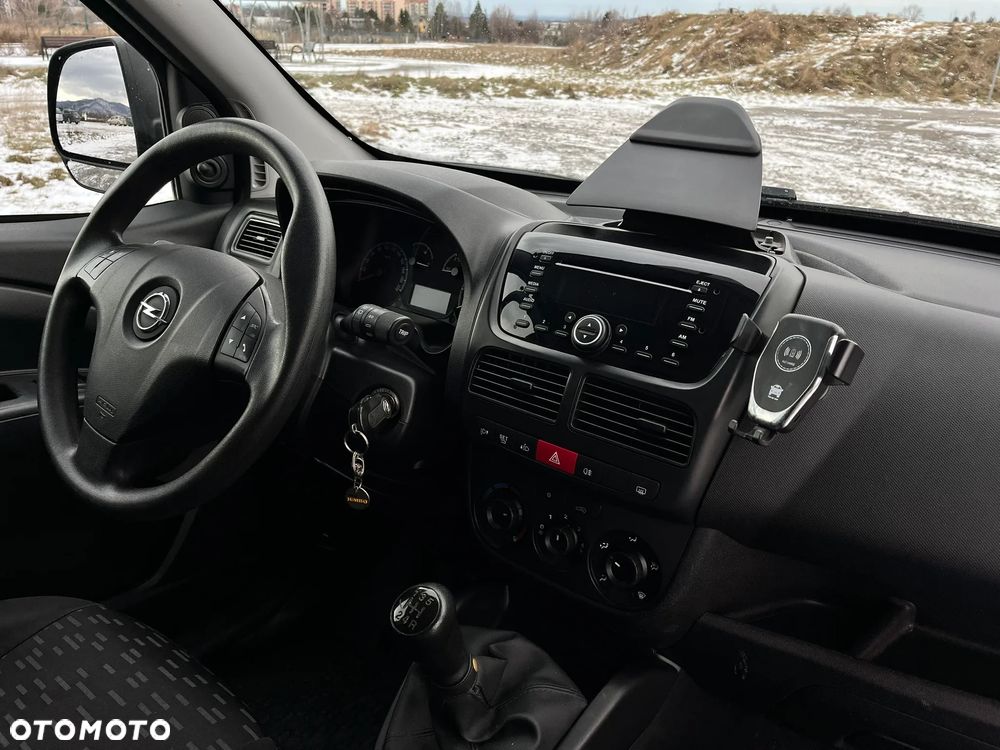 Opel COMBO D-VAN L1H1 Nowe Wtryski Stan BDB - 15