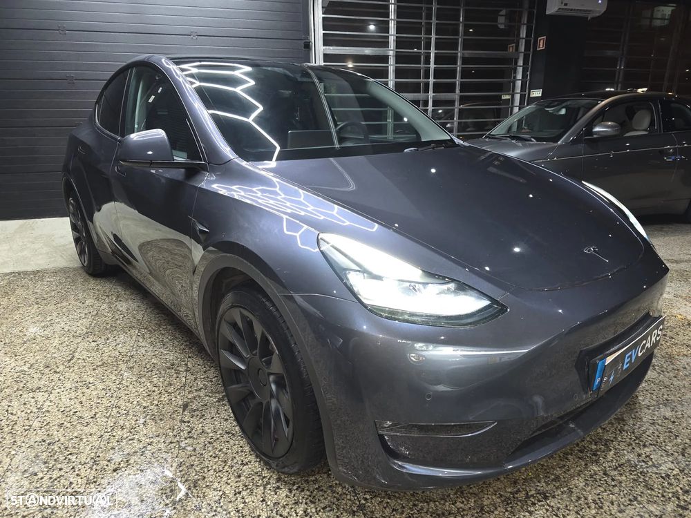 Tesla Model Y Performance Tração Integral - 43