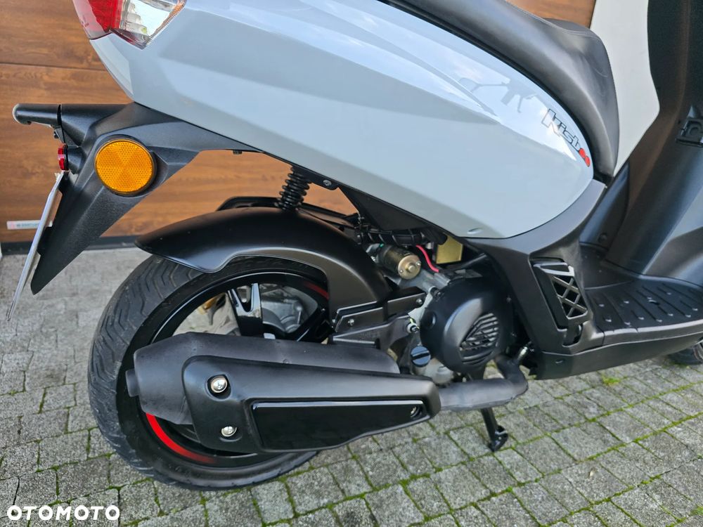 Peugeot Kisbee - 26