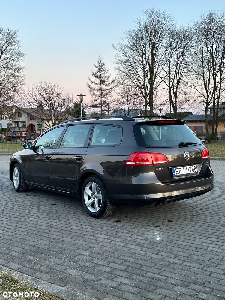 Volkswagen Passat 1.6 TDI Trendline - 10