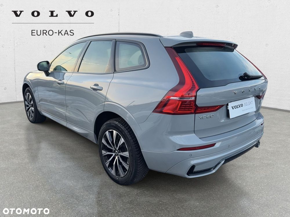 Volvo XC 60 - 8
