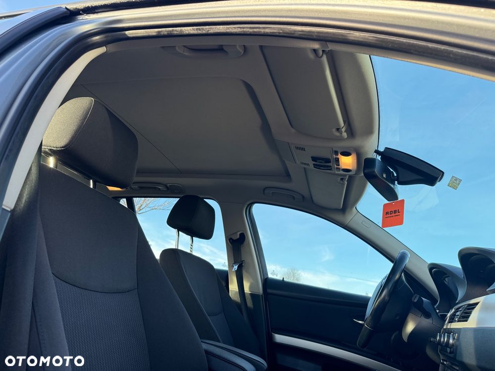 BMW Seria 3 316d - 30