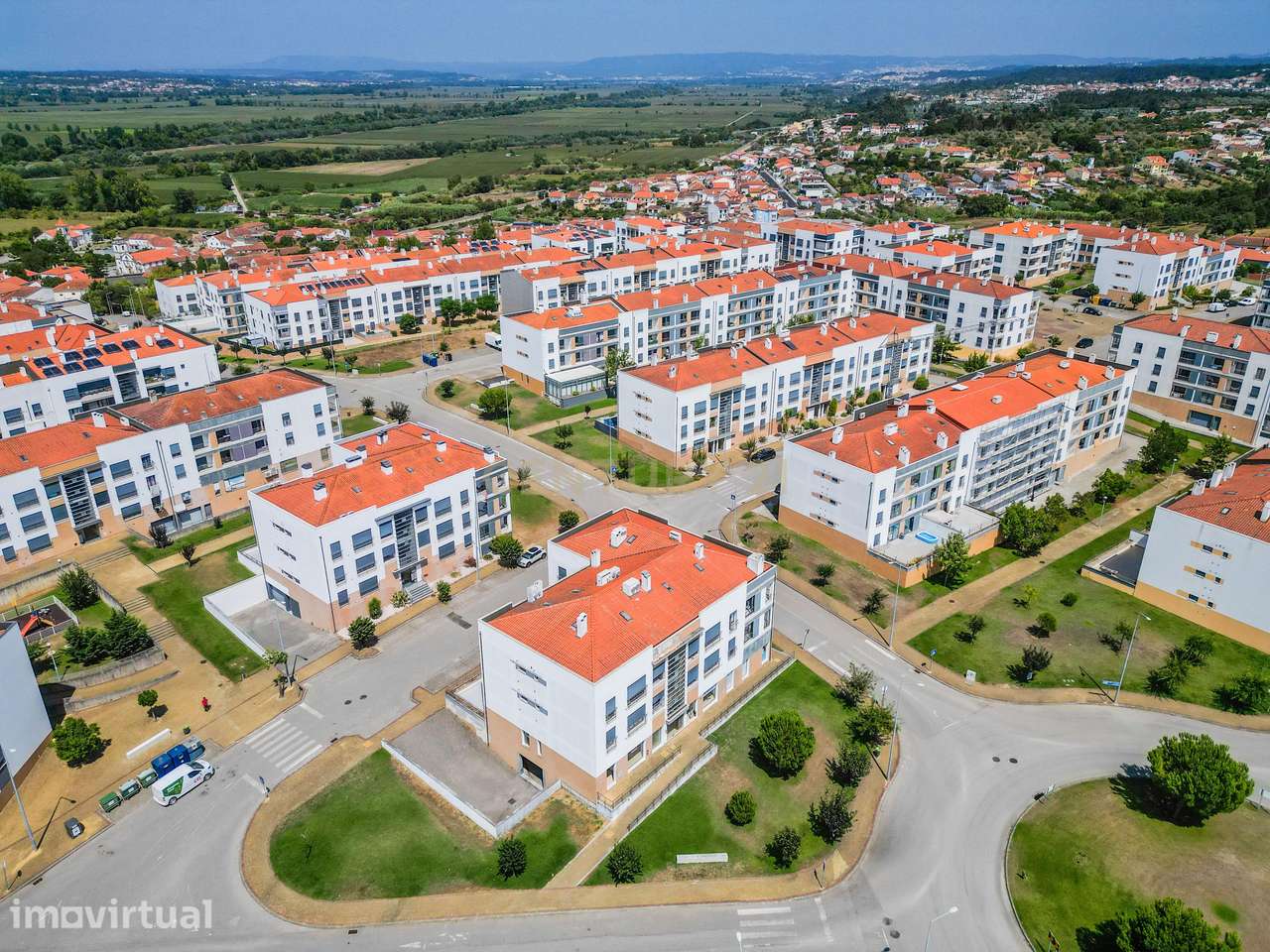 Loja passível de ser transformado em Apartamento com terraço privativo - Grande imagem: 5/27