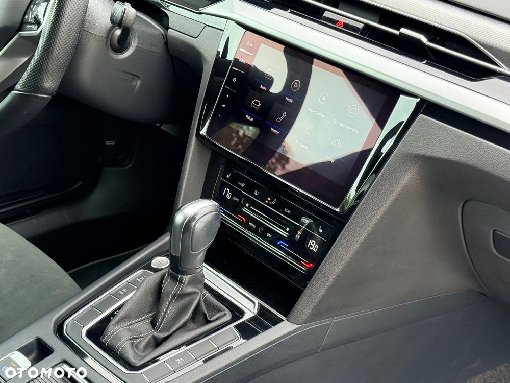 Volkswagen Arteon 2.0 TSI R-Line DSG - 28