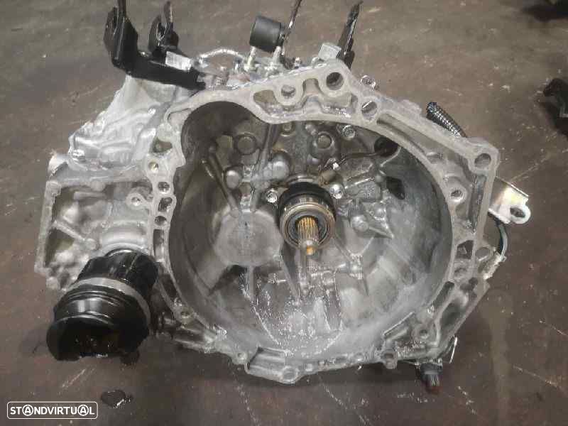 Caixa Velocidades Toyota Auris 2018 6v - 1