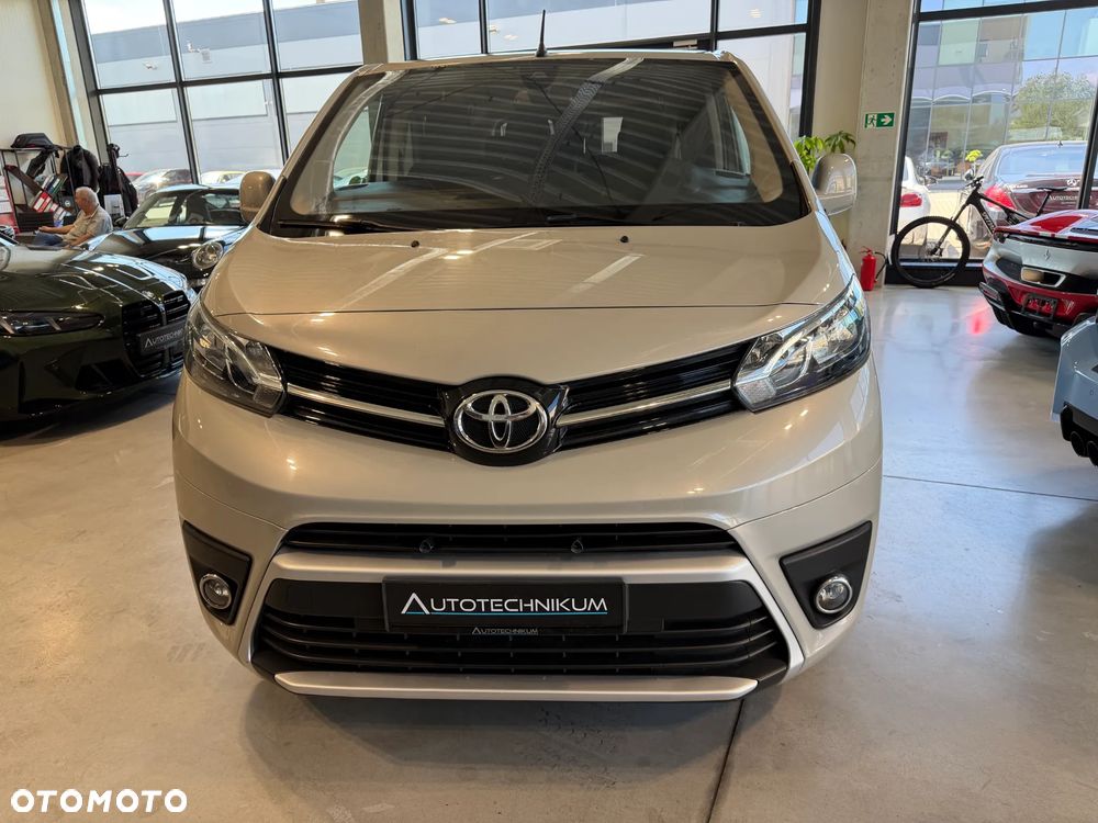 Toyota ProAce Kombi D-4D Long 2,8t - 2