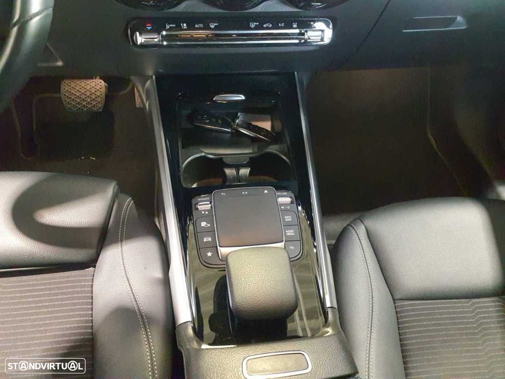 Mercedes-Benz EQB 250 Progressive - 18