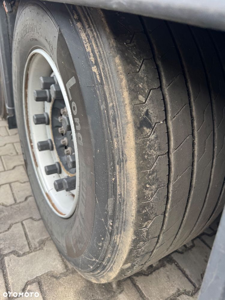 Schmitz Cargobull Mega 2021 opony 80% - 8