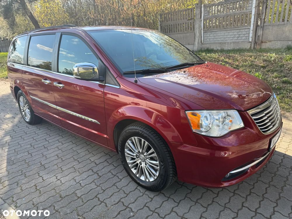 Chrysler Town & Country 3.6 Touring - 2