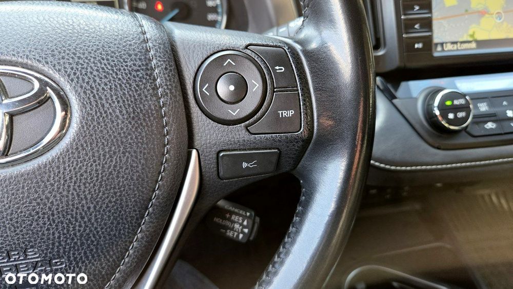 Toyota RAV4 Hybrid Prestige 4x4 - 24
