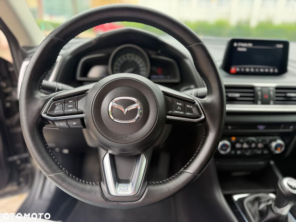 Mazda 3 1.5 D Skyenergy - 26