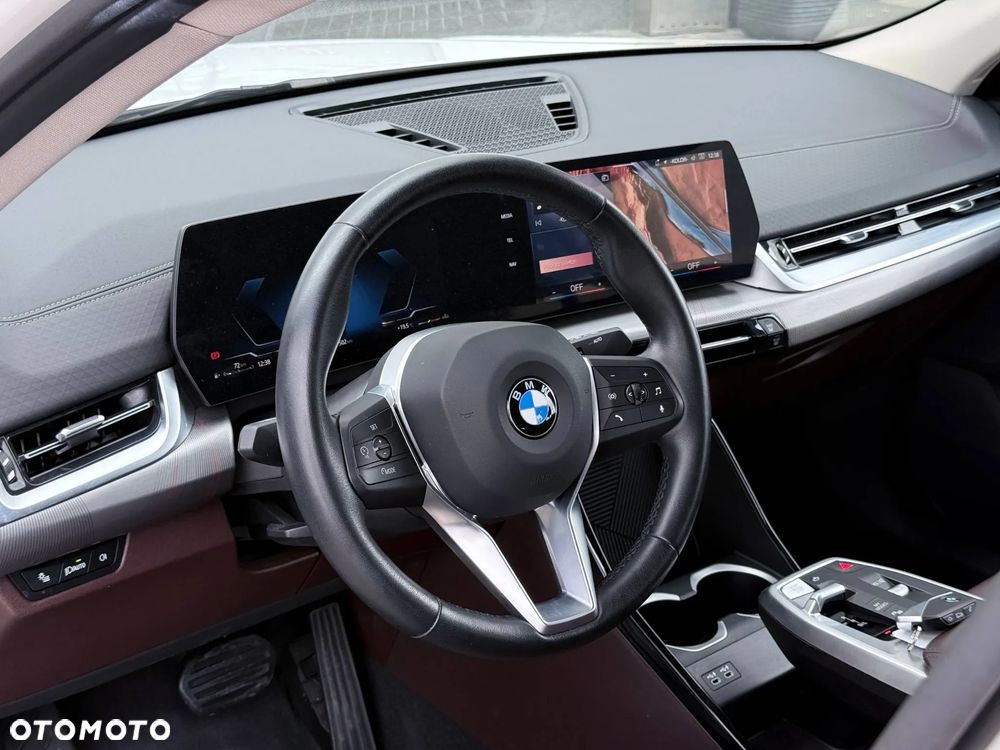 BMW X2 - 16