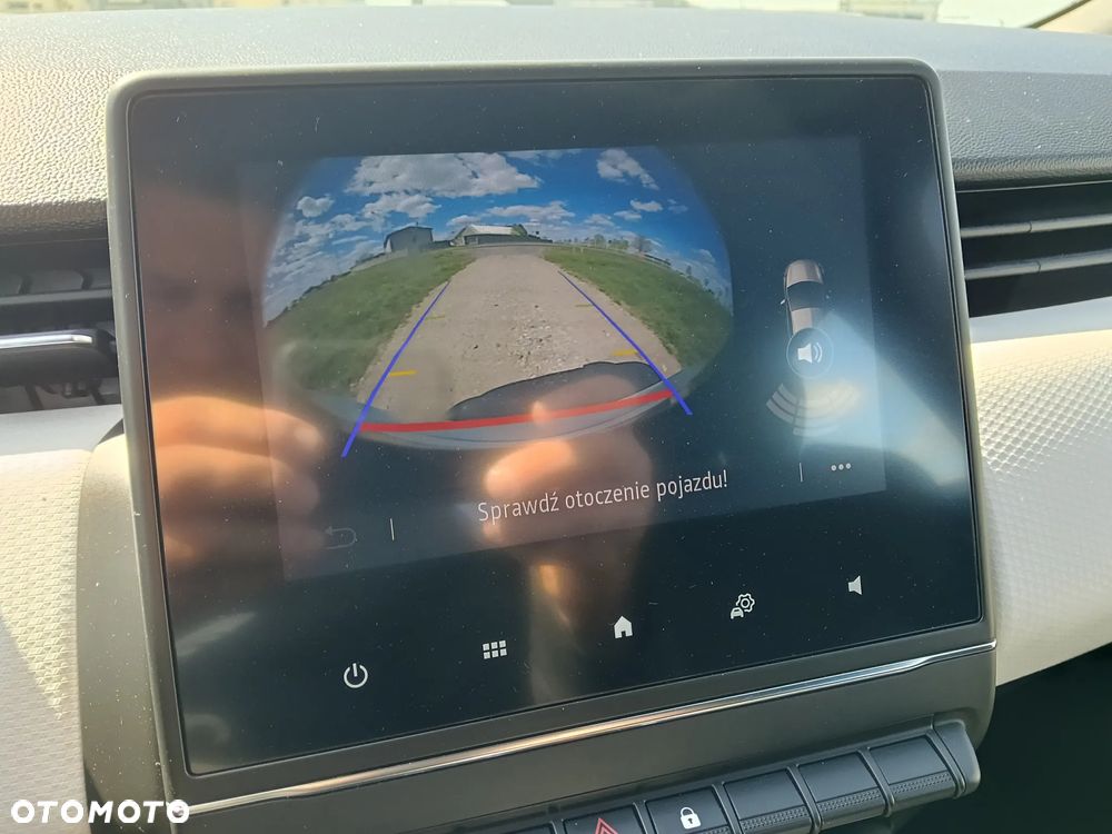 Renault Clio E-TECH 140 EXPERIENCE - 17