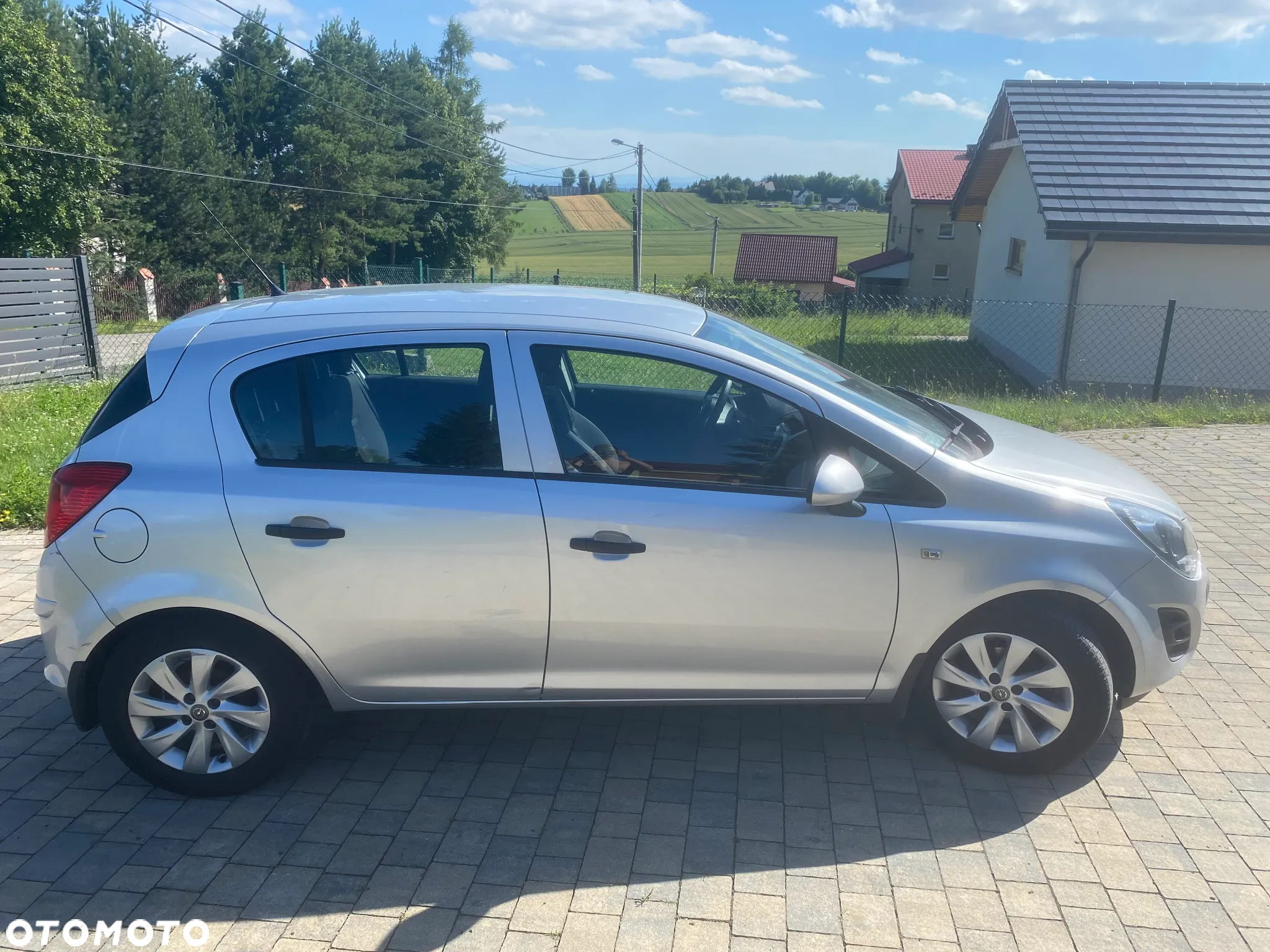 Opel Corsa 1.2 16V Enjoy - 2