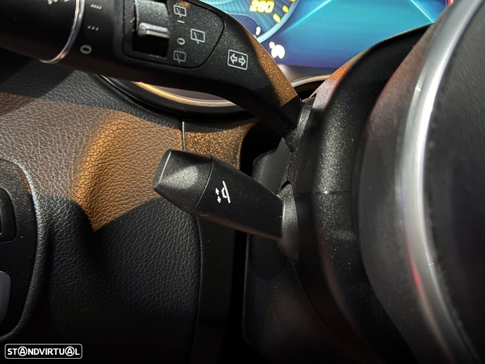 Mercedes-Benz GLC 300 e 4Matic 9G-TRONIC Avantgarde Advanced - 21