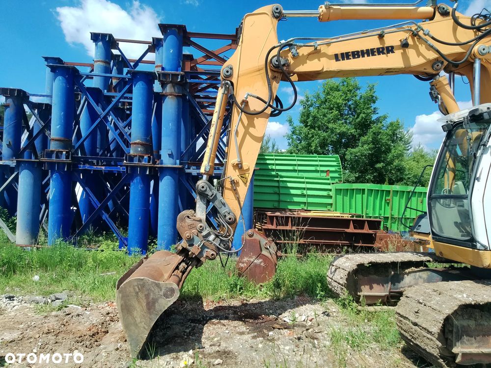 Liebherr R906LC - 7