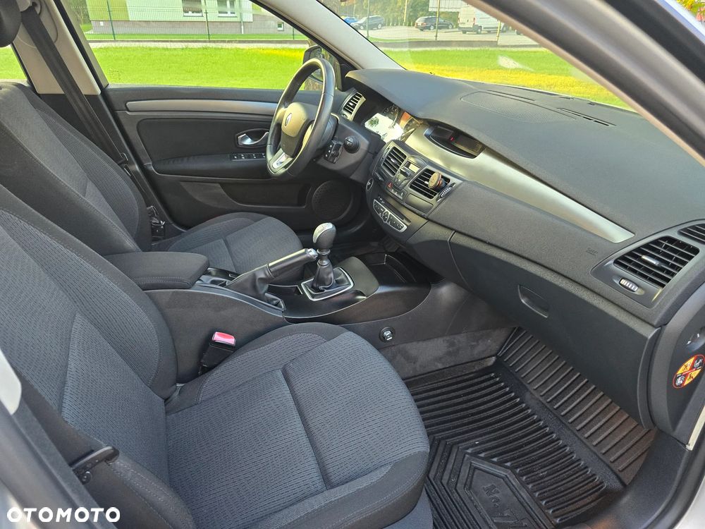 Renault Laguna - 9