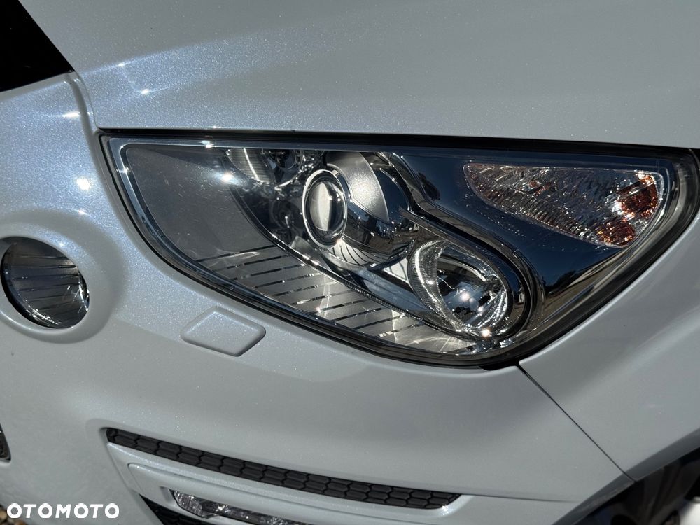 Ford S-Max 2.0 TDCi DPF Titanium X - 34