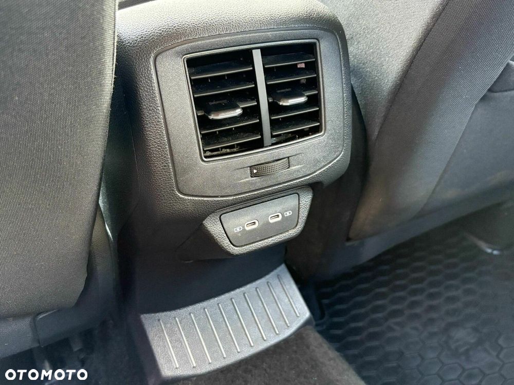 Volkswagen T-Roc 1.5 TSI GPF ACT Advance - 14