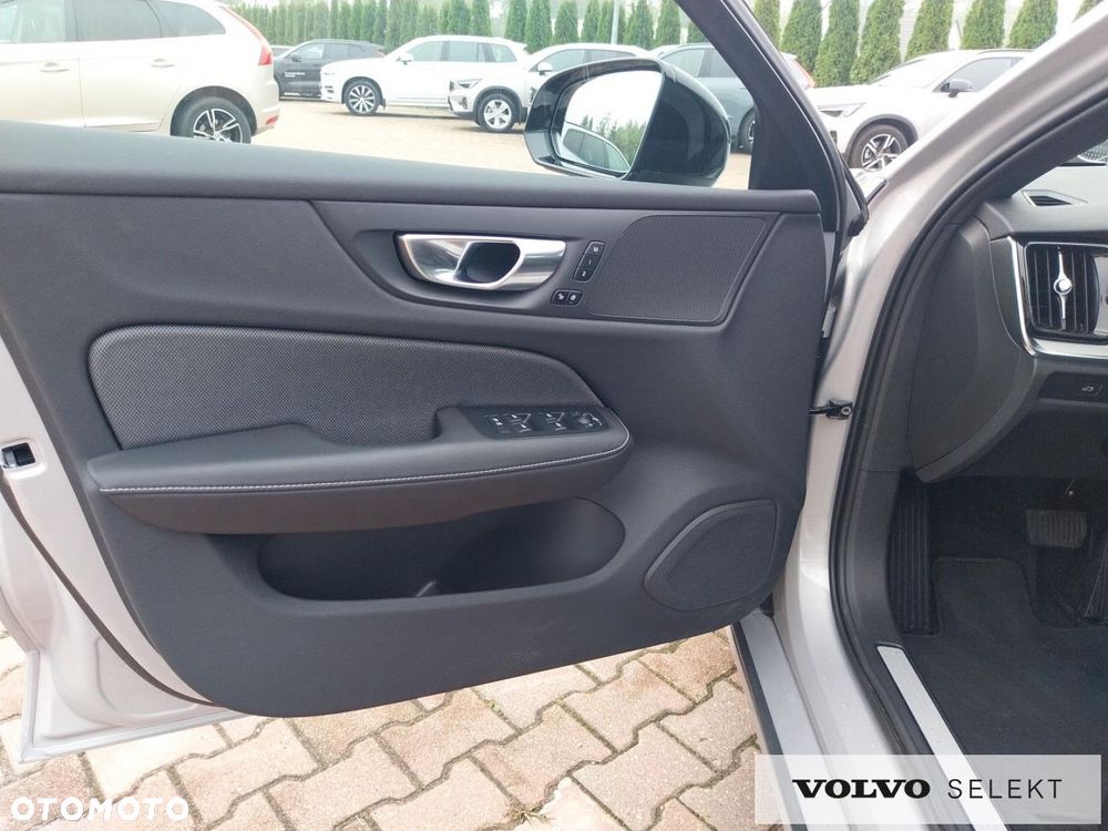 Volvo V60 - 11