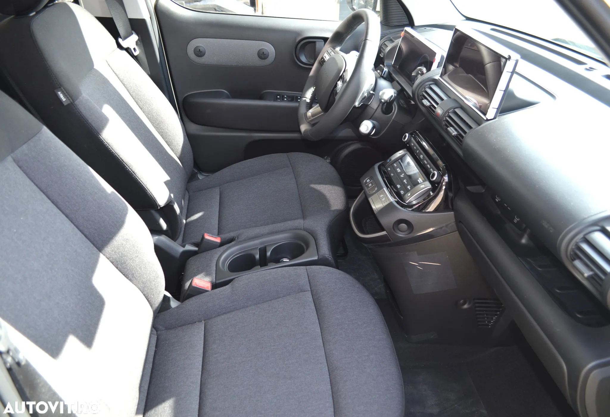 Hyundai Inster - 8