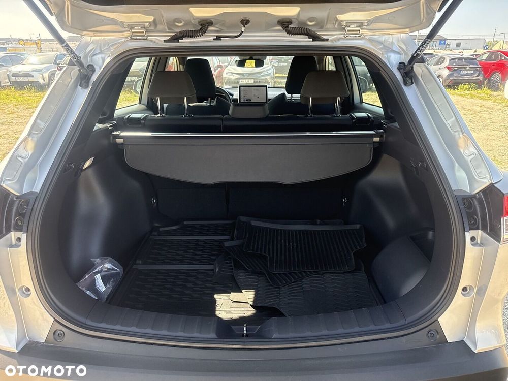 Toyota Corolla Cross 2.0 Hybrid Comfort - 14