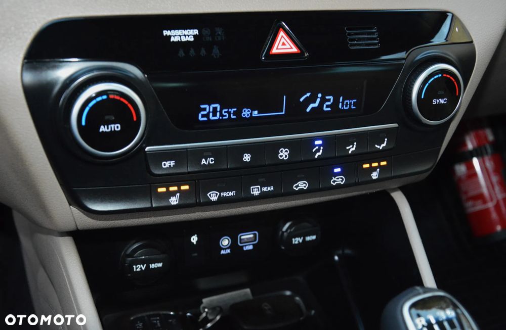 Hyundai Tucson - 24