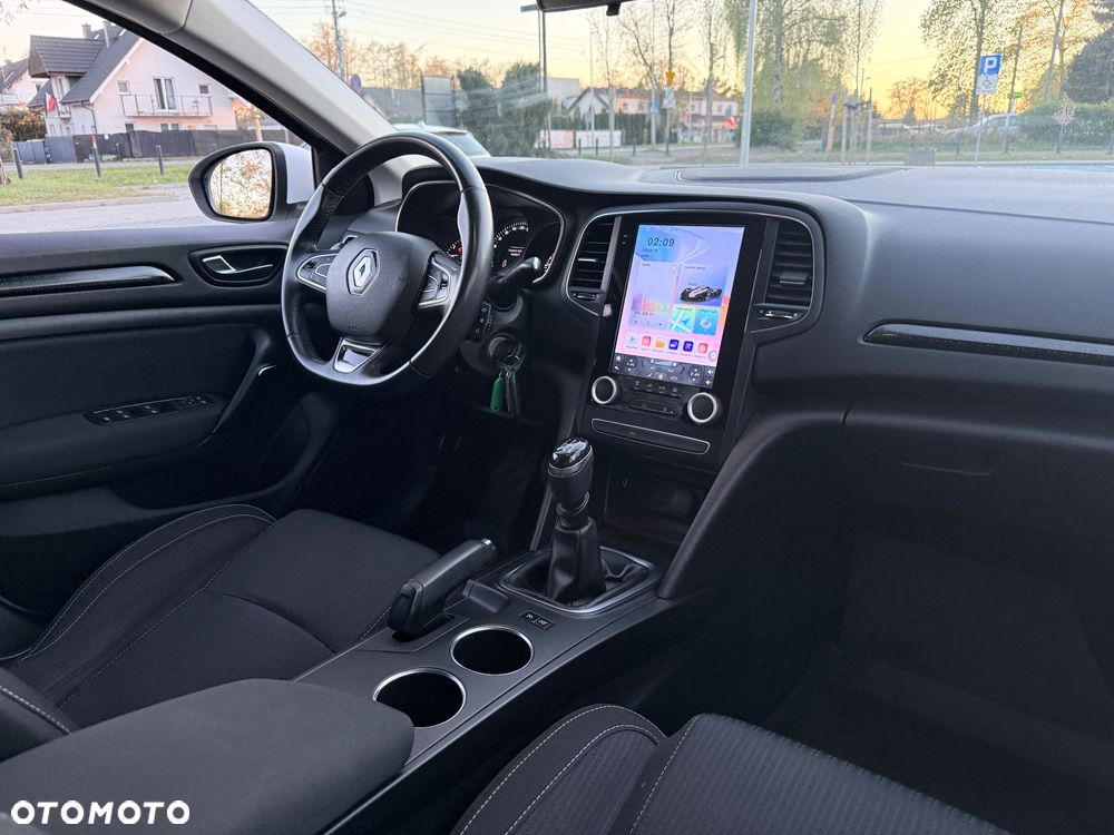 Renault Megane - 12