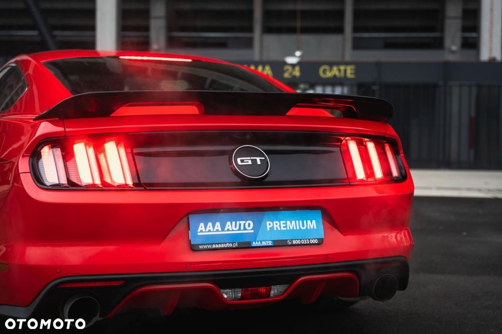 Ford Mustang - 18