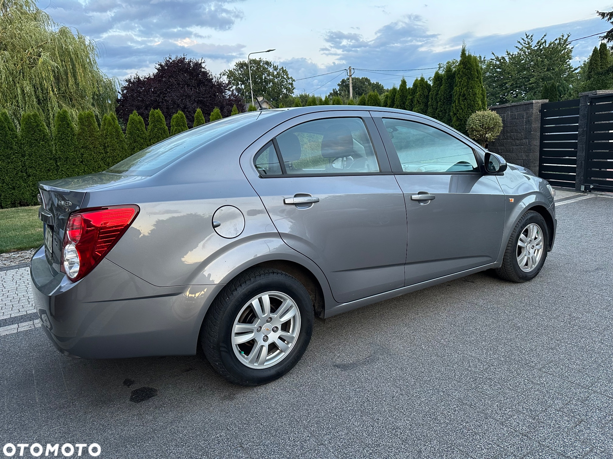 Chevrolet Aveo 1.4 LT - 9